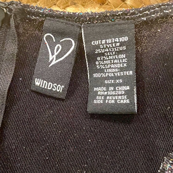 Sparkle Body-Con Dress - Picture 3 of 3